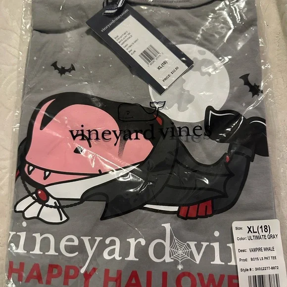 Vineyard Vines Halloween Vampire Graphic Long Sleeve Shirt Sz XL (18) - Picture 3 of 3
